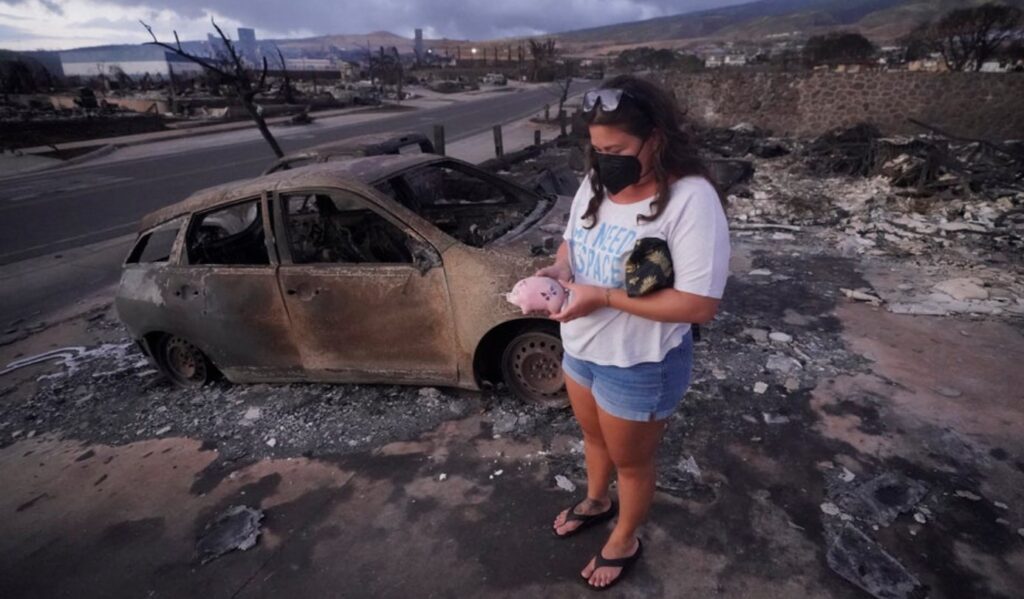 Hawaii wildfire: Uncertainty over death toll as search nears end