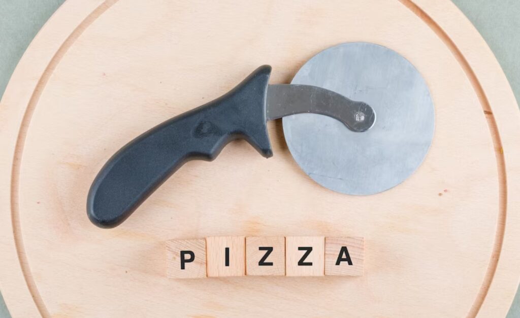 how to sharpen a pizza cutter