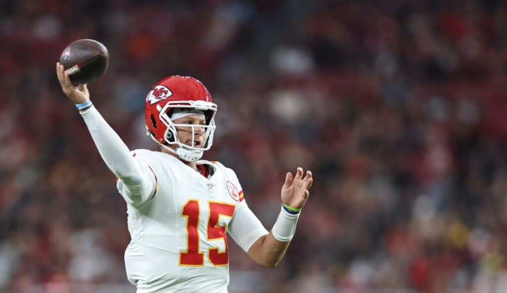 Chiefs win thriller over Lions, Patriots shock Eagles, Steelers stun favored 49ers in NFL Week 1