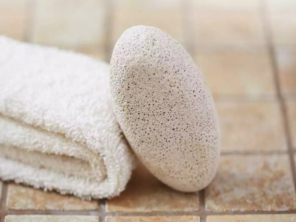 how to clean a pumice stone