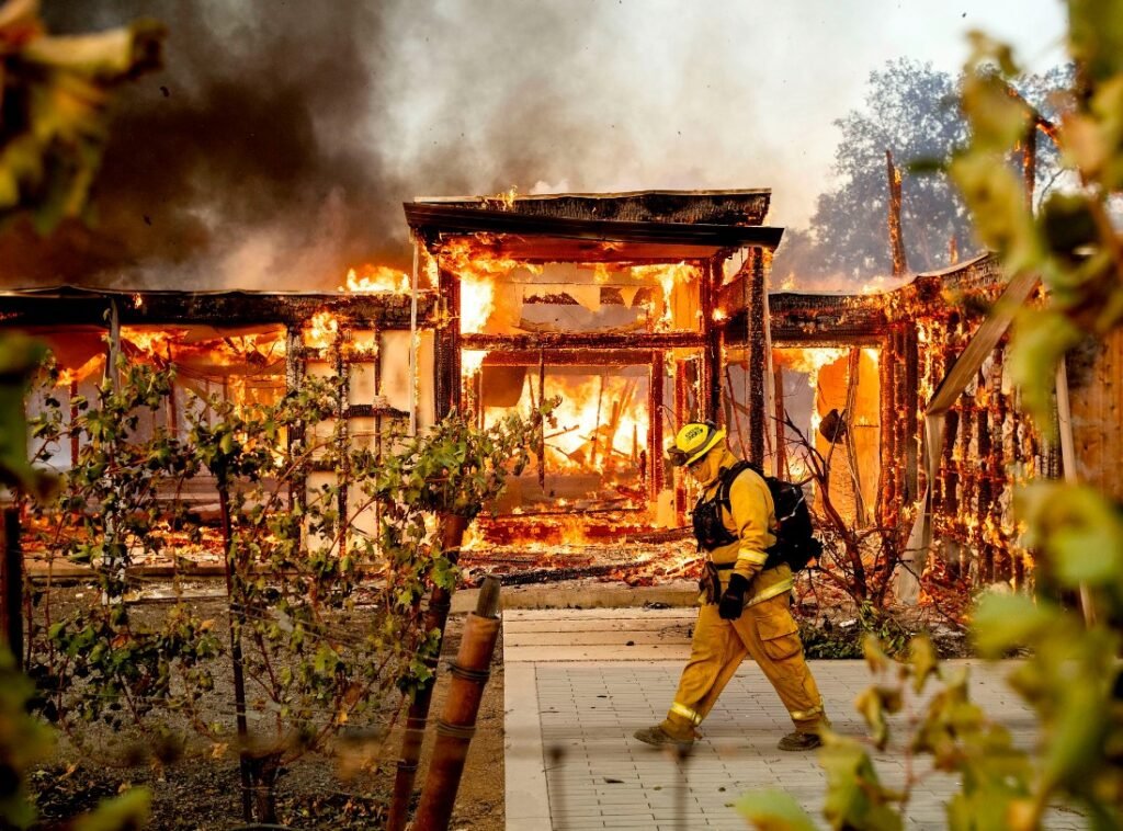 California Homeowners Face Rising Insurance Costs Amid Wildfires