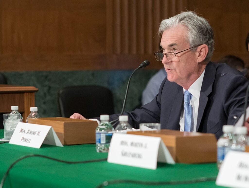 Stocks fall slightly amid Powell’s remarks on inflation and bond yield surge