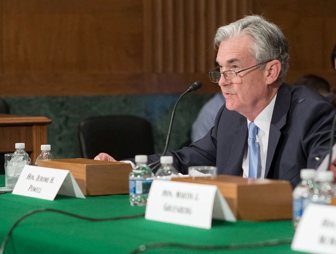 Stocks fall slightly amid Powell’s remarks on inflation and bond yield surge