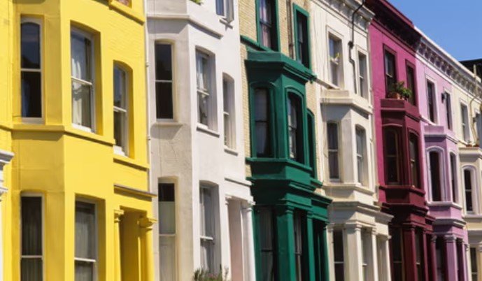 UK House Prices Rise at Slowest Rate Since 2008 Financial Crash