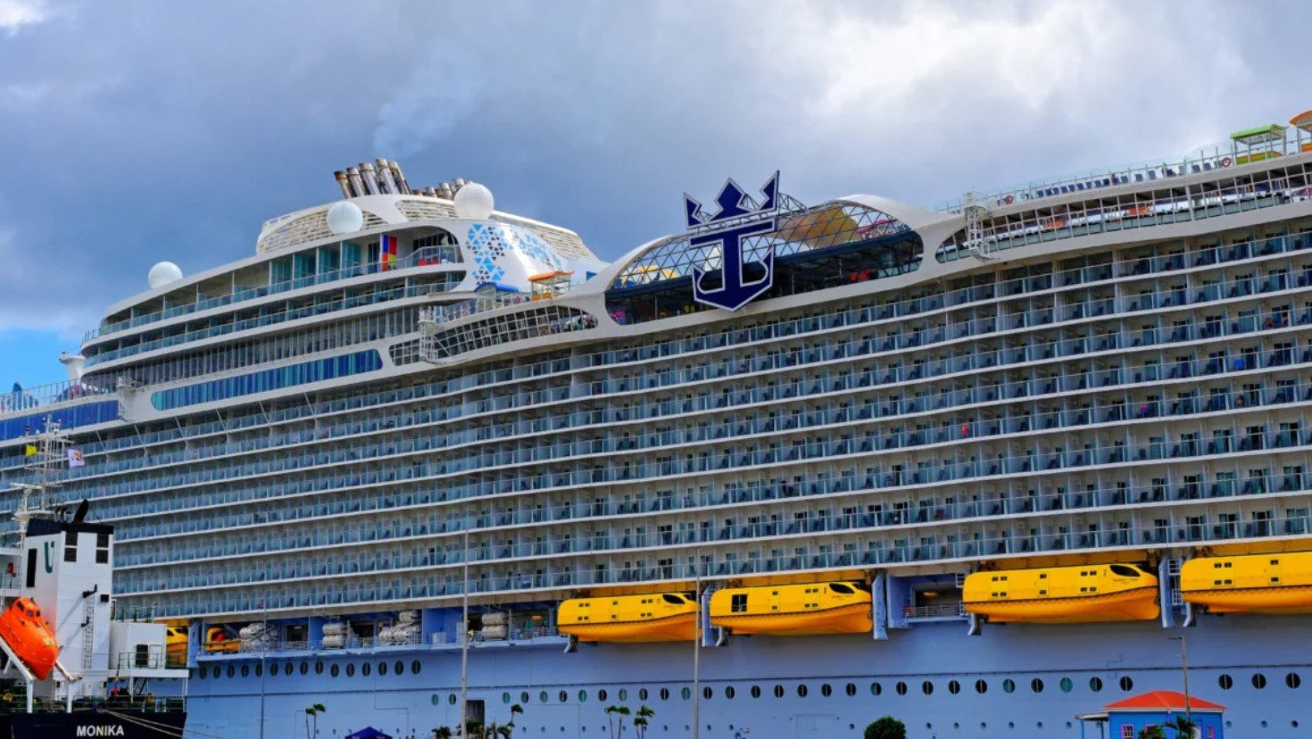 World’s Largest Cruise Ship Alters Itinerary For Refueling