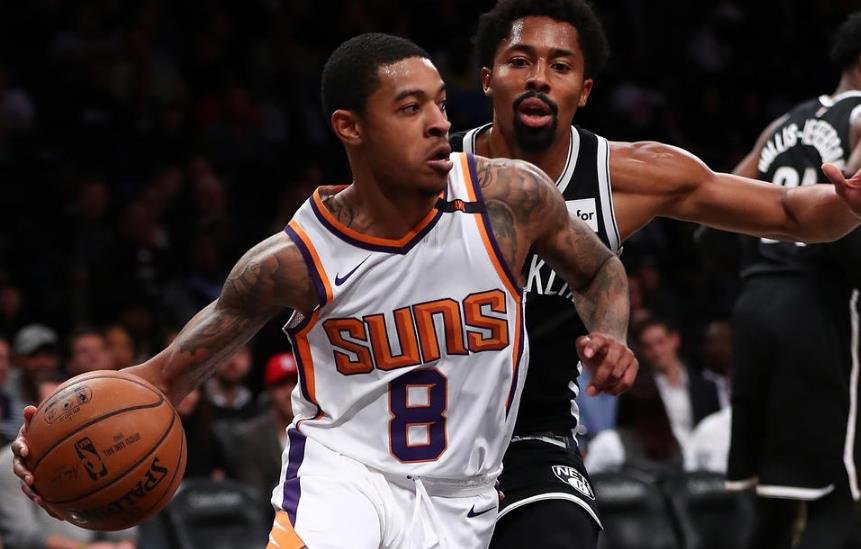 Booker scores 31 points in comeback game
