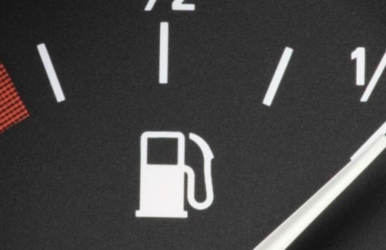 How to Reduce Gasoline Consumption by Targeting Superusers How to Reduce Gasoline Consumption by Targeting Superusers
