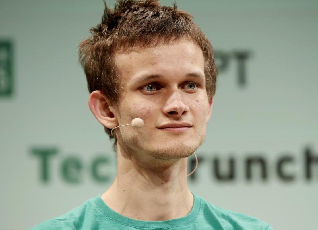 Vitalik Buterin Advises Developers to Be Careful with AI and Crypto