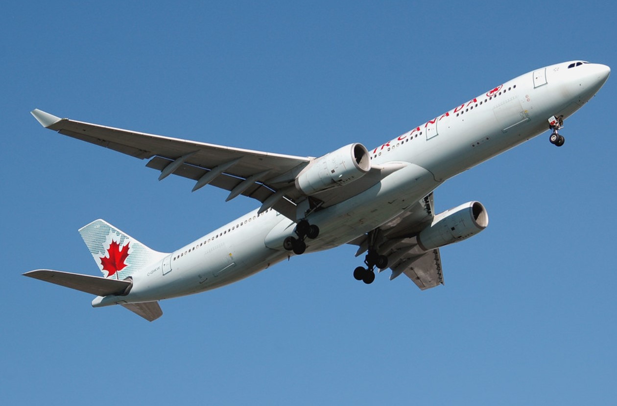 Air Canada Suspends Service to Israel Alongside EasyJet Until End of May